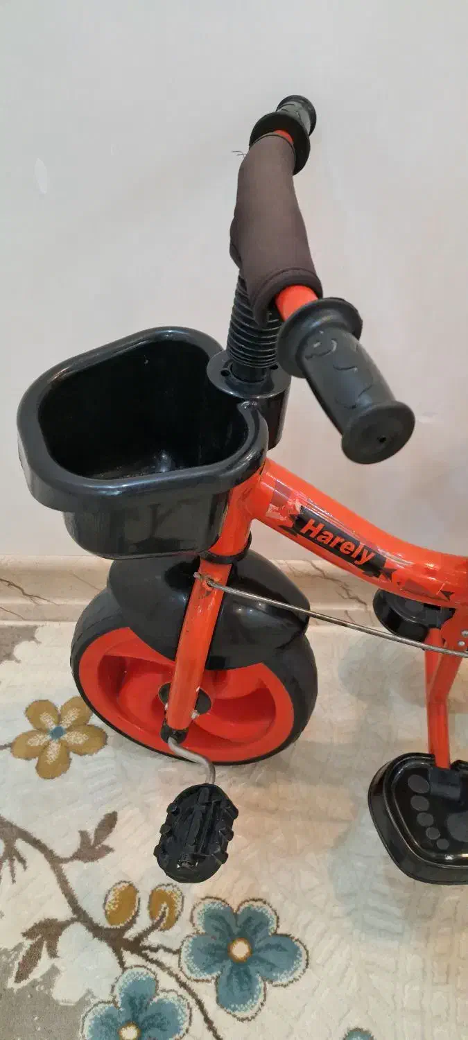 سه چرخه در حد نو کم کار|دوچرخه، اسکیت، اسکوتر|گنبد کاووس, |دیوار