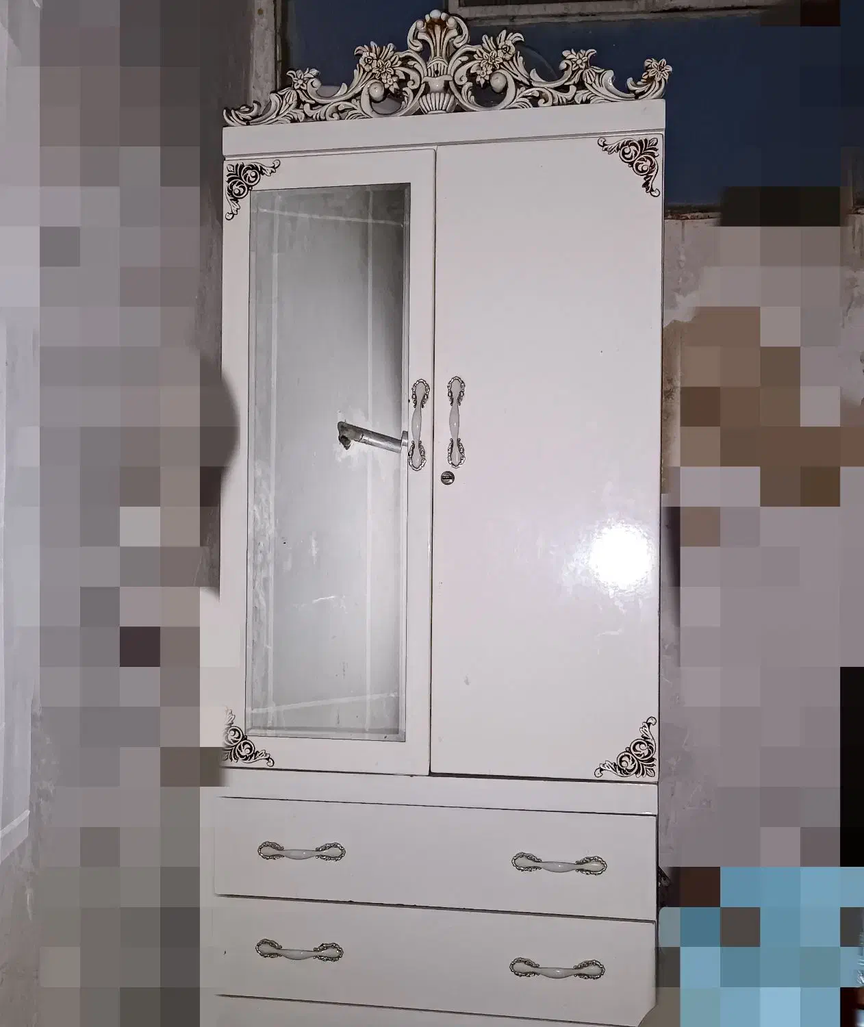 کمد ودراور|جاکفشی، کمد، دراور|کرمانشاه, |دیوار