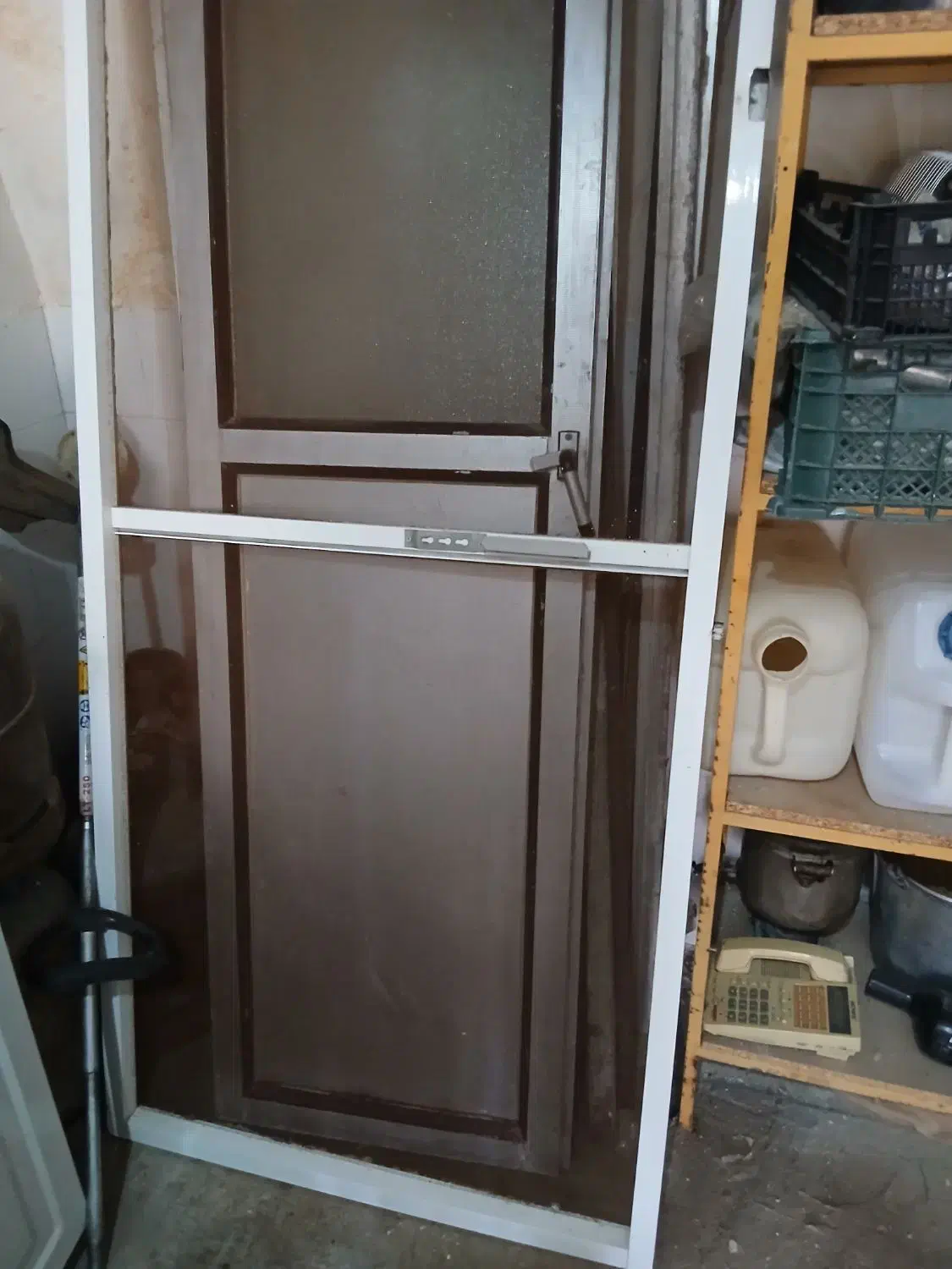 درب آلمنیومی|مصالح و تجهیزات ساختمان|ساوه, |دیوار