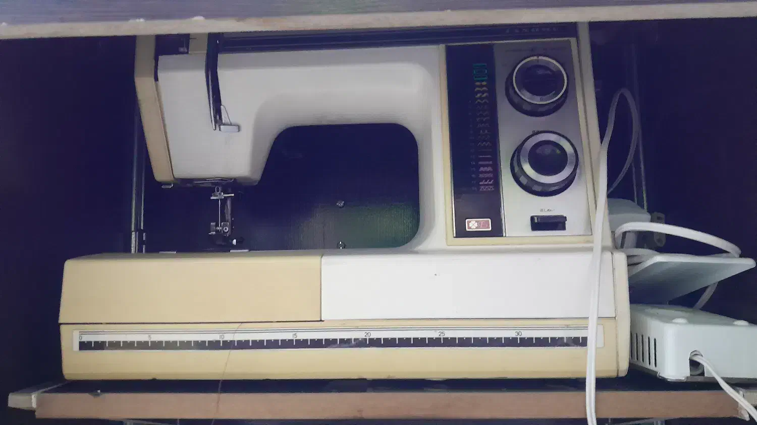 چرخ خیاطی ژانومه|چرخ خیاطی و ریسندگی|ساری, |دیوار