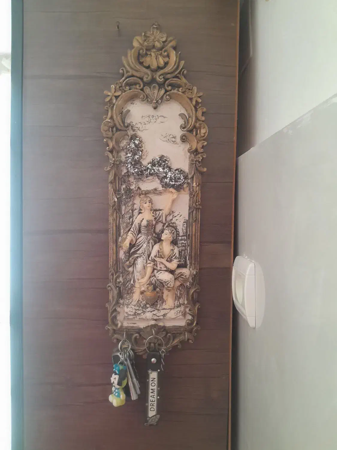 مجسمه|مجسمه، تندیس، ماکت|بروجرد, |دیوار