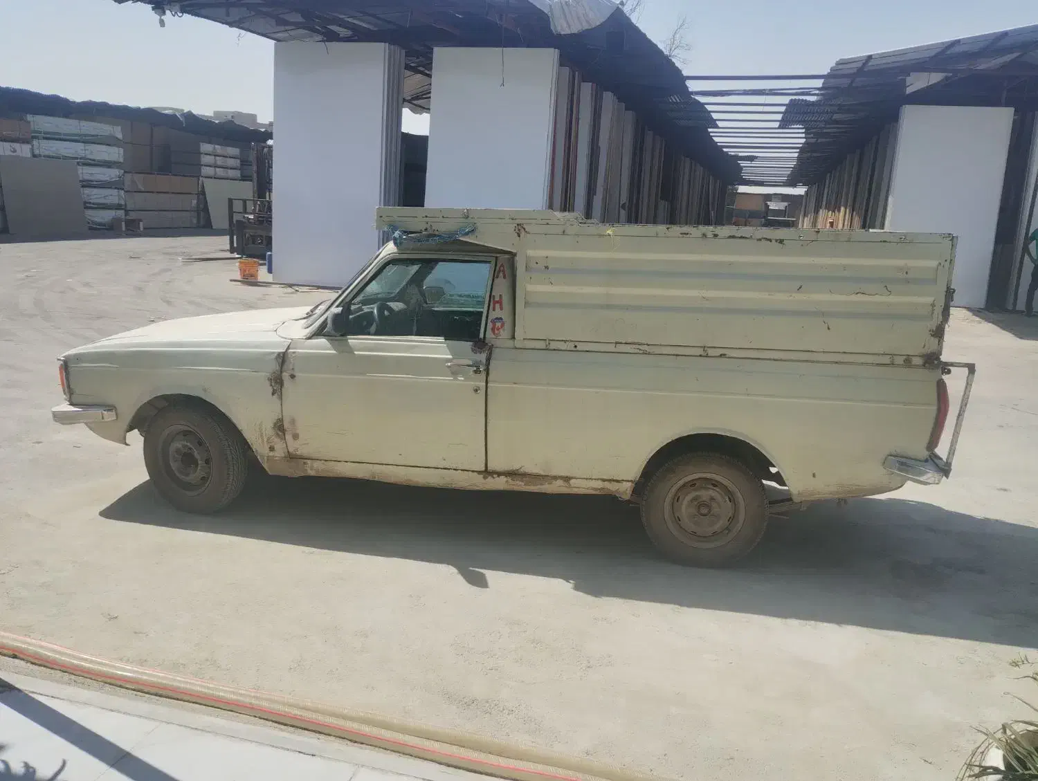 وانت83سلامت درحال کار|خودرو سواری و وانت|چهارباغ, |دیوار