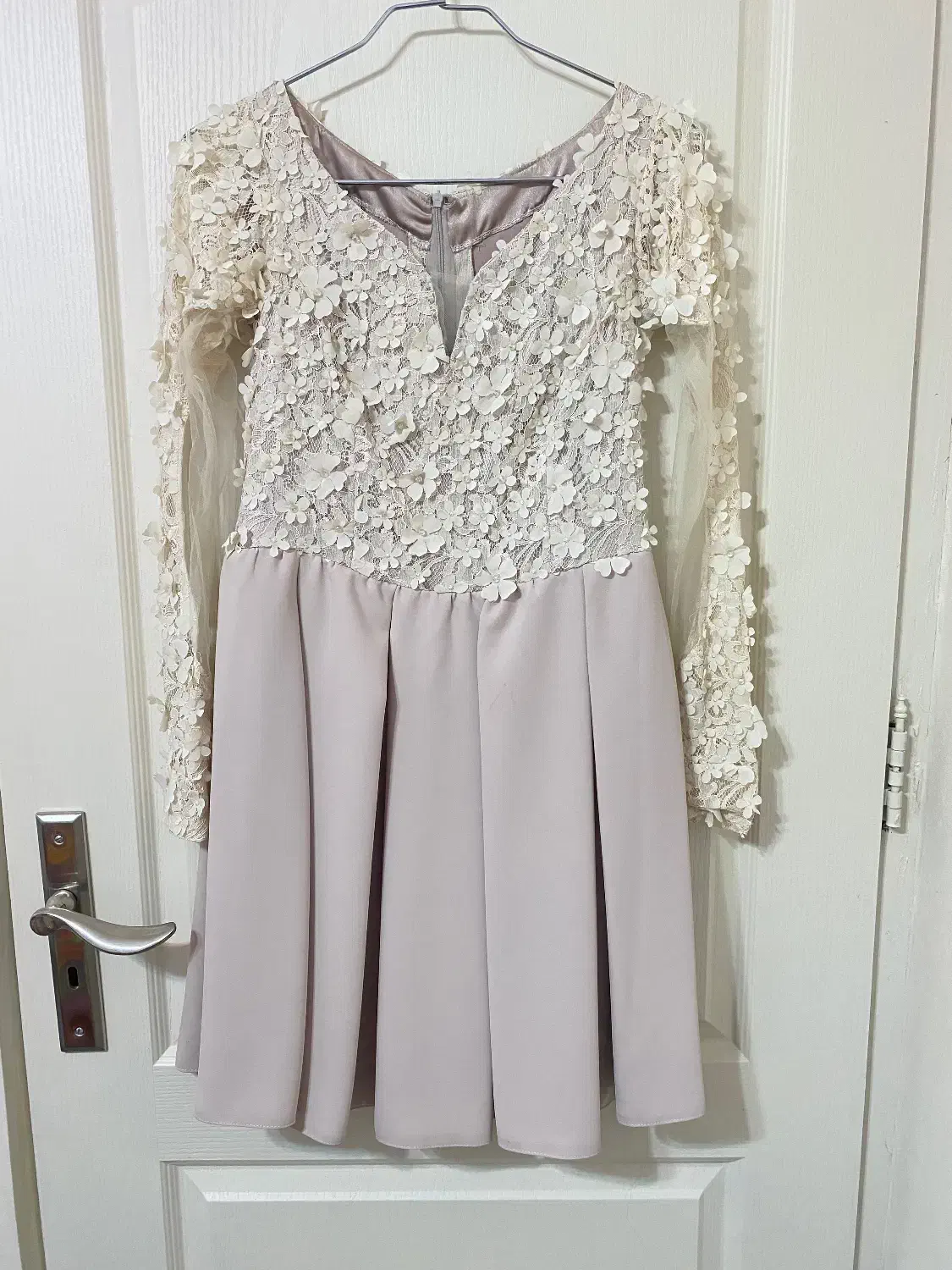 ۲عدد لباس مجلسی|لباس|علی‌آباد کتول, |دیوار