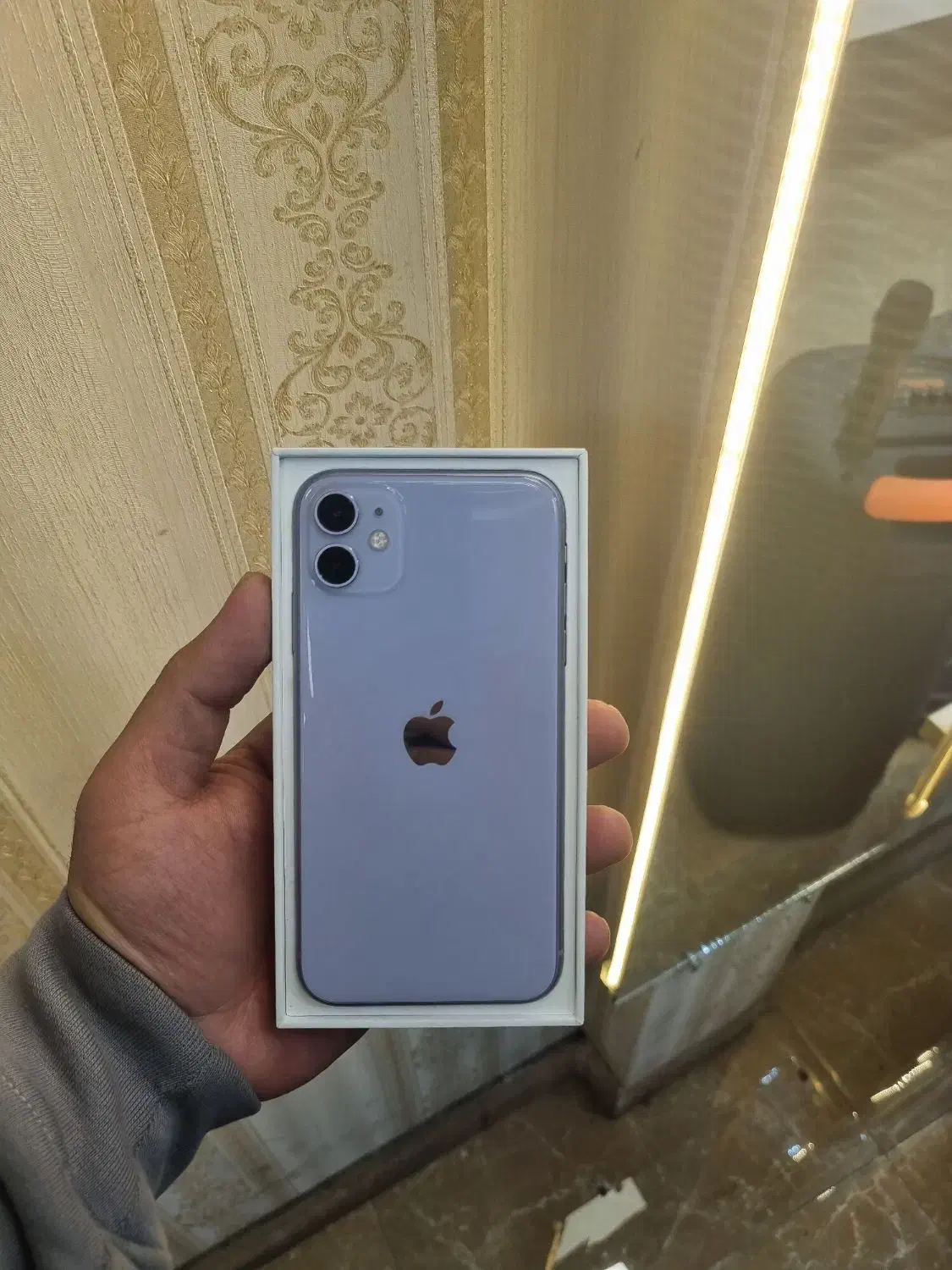 آیفون 11نرمال zaa128|موبایل|بروجرد, |دیوار