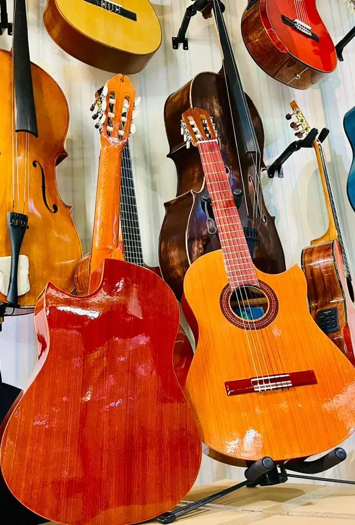 گیتار دایموند و یاماها|گیتار، بیس، امپلیفایر|گرگان, |دیوار