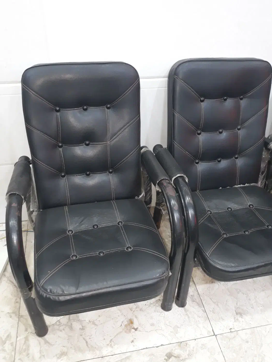 شش عدد صندلی انتظار سالم|دفتر کار|رشت, حسین آباد|دیوار