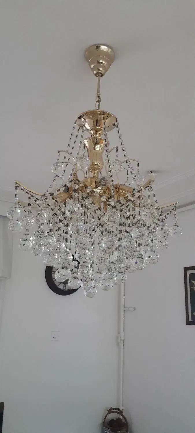 لوستر چشمه نور|لوستر و چراغ آویز|اهواز, باغ شیخ|دیوار