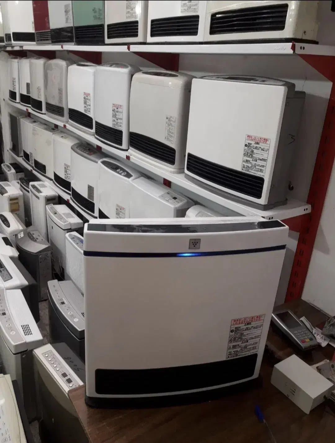 بخاری ژاپنی ۵.۸۱kw برند توکیو گاز رنگ بندی مدل|بخاری، هیتر، شومینه|نیشابور, هفده شهریور|دیوار