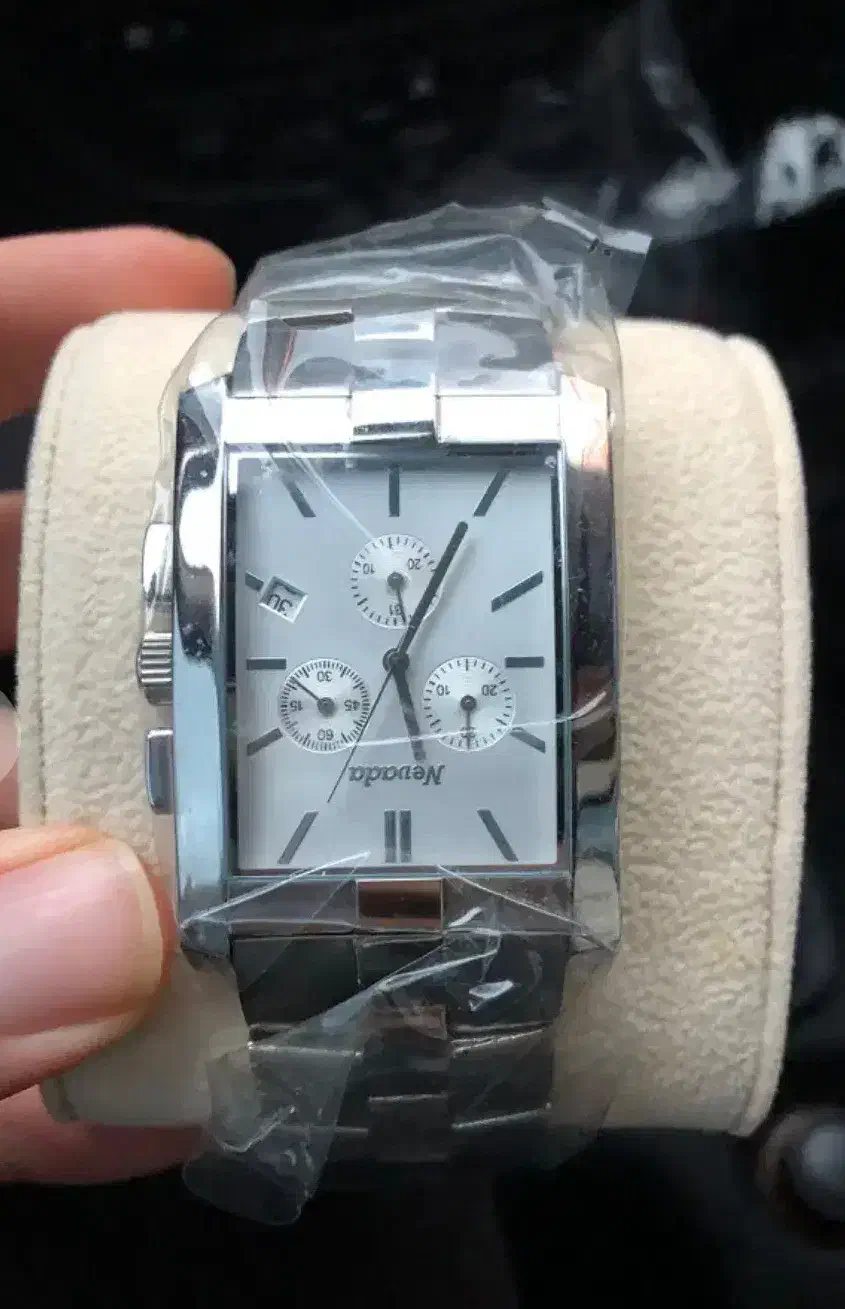 ساعت اصل سوییس nevada|ساعت|ساری, |دیوار