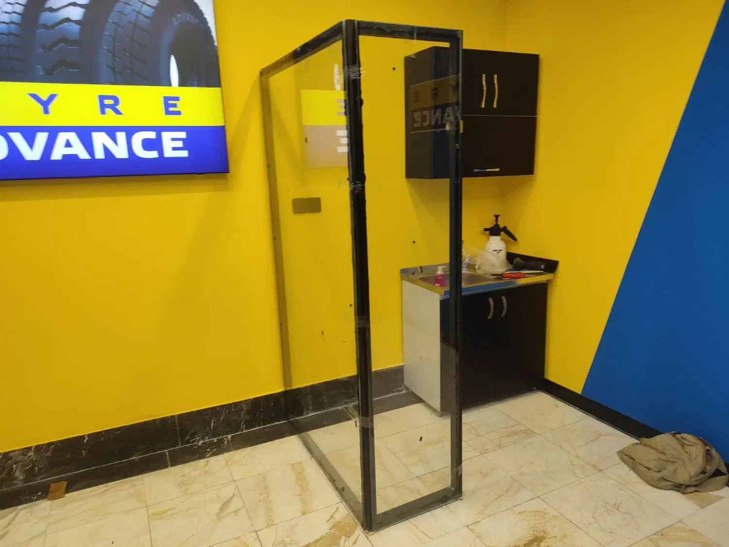 شیشه سکوریت احمدی|خدمات پیشه و مهارت|قرچک, میرزائی شمالی|دیوار