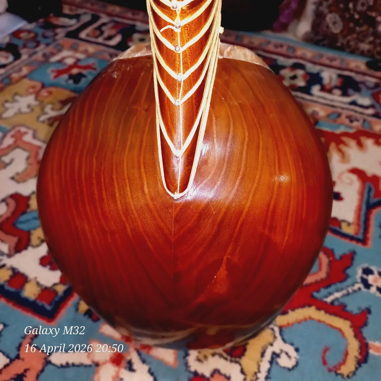 تار|سازهای سنتی|دوگنبدان, |دیوار