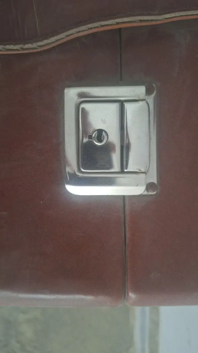 چمدان نوستالژیک|کلکسیون اشیاء عتیقه|مشهد, کوثر|دیوار