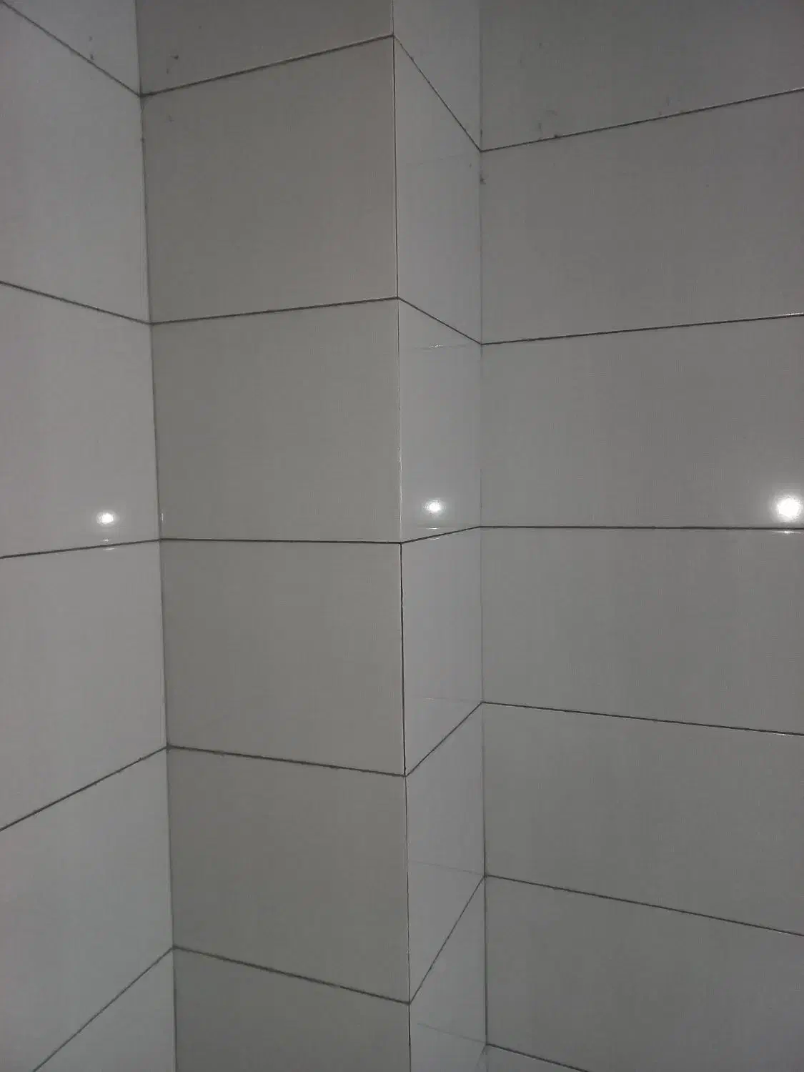 نصب انواع کاشی و سرامیک|خدمات پیشه و مهارت|قائمشهر, |دیوار