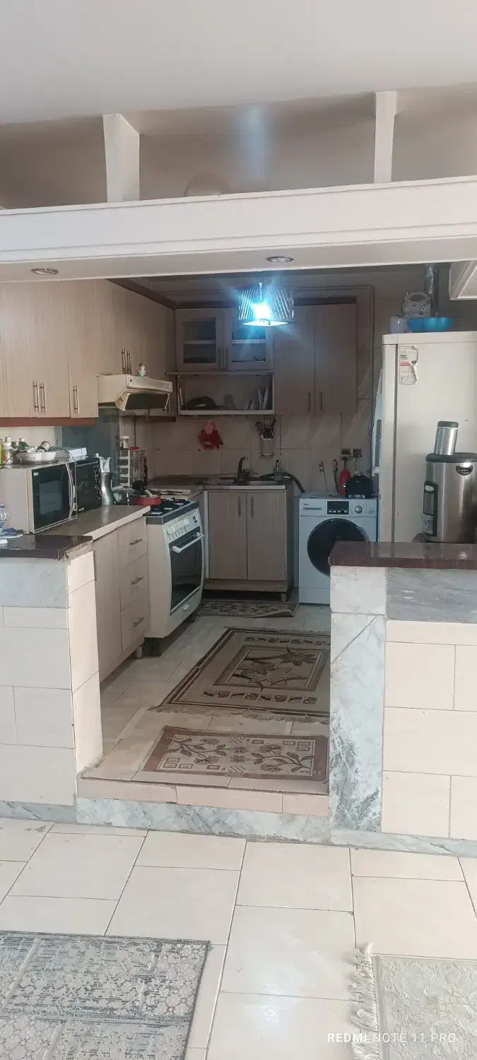 رهن و اجاره آپارتمان ۲۰۰میلیون ماهی ۴تومن|اجارهٔ آپارتمان|کرج, شهرک ظفر|دیوار