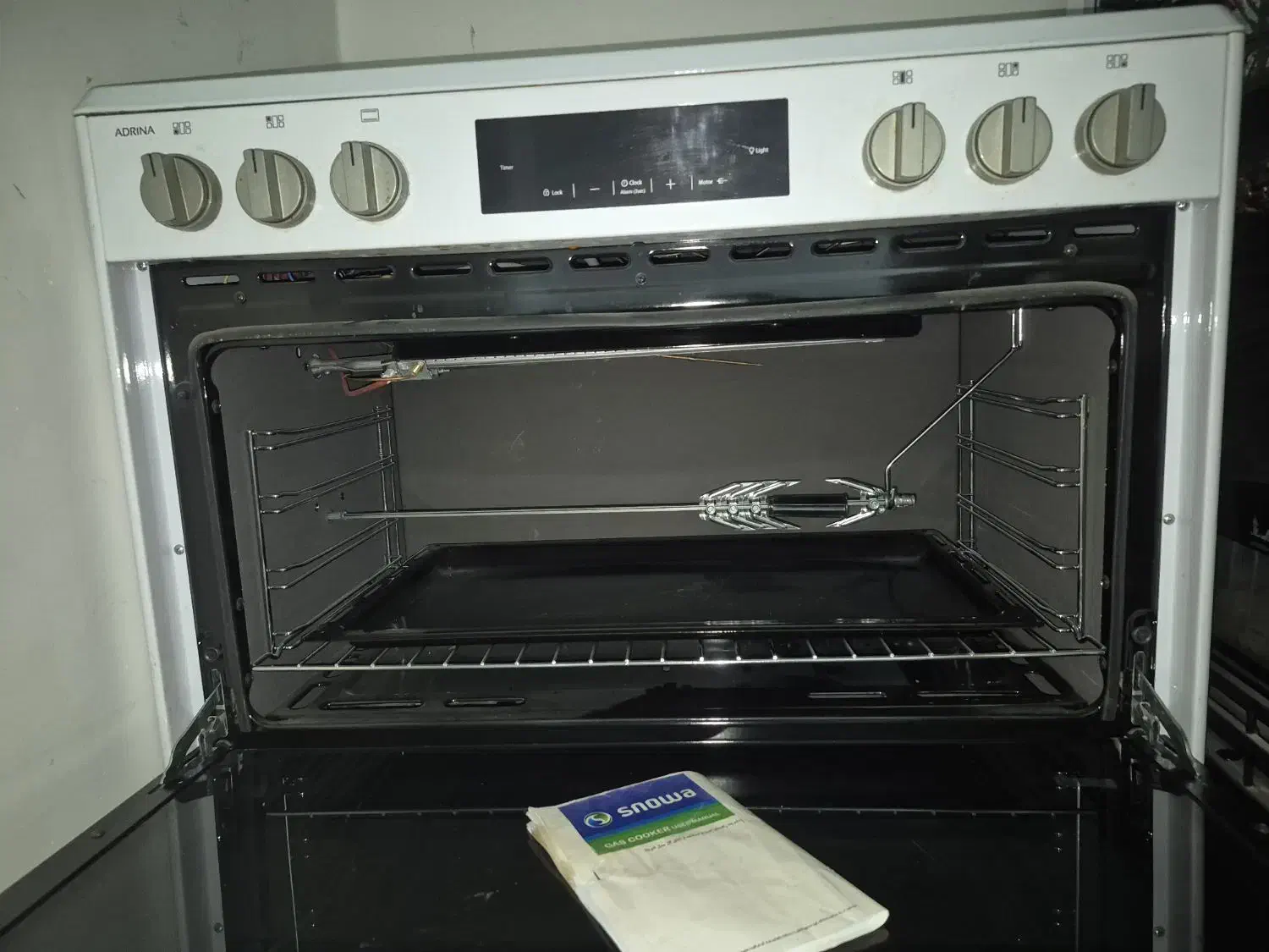 وسایل خونه|چرخ خیاطی و ریسندگی|بم, |دیوار