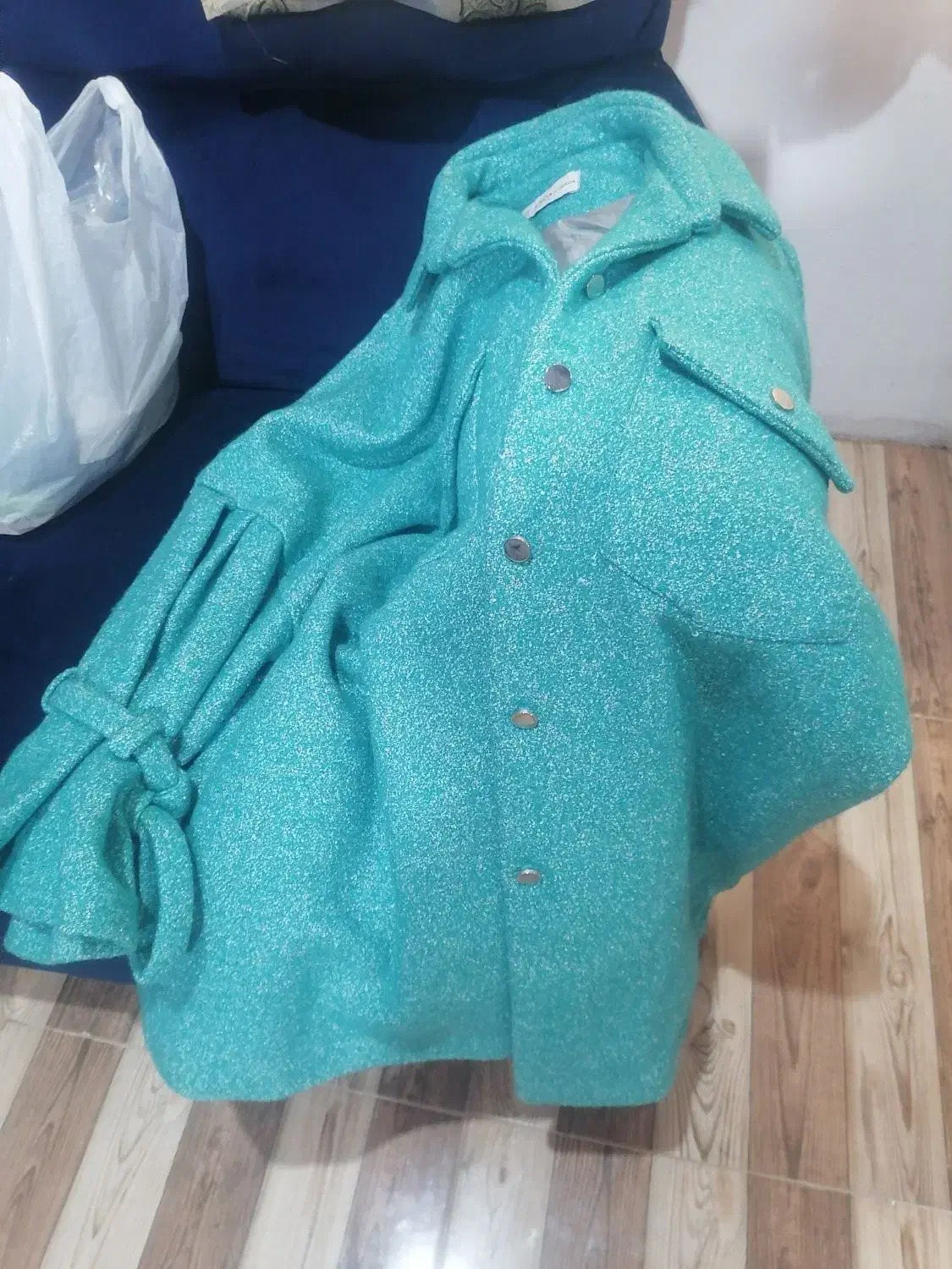 لباس|لباس|چالوس, |دیوار