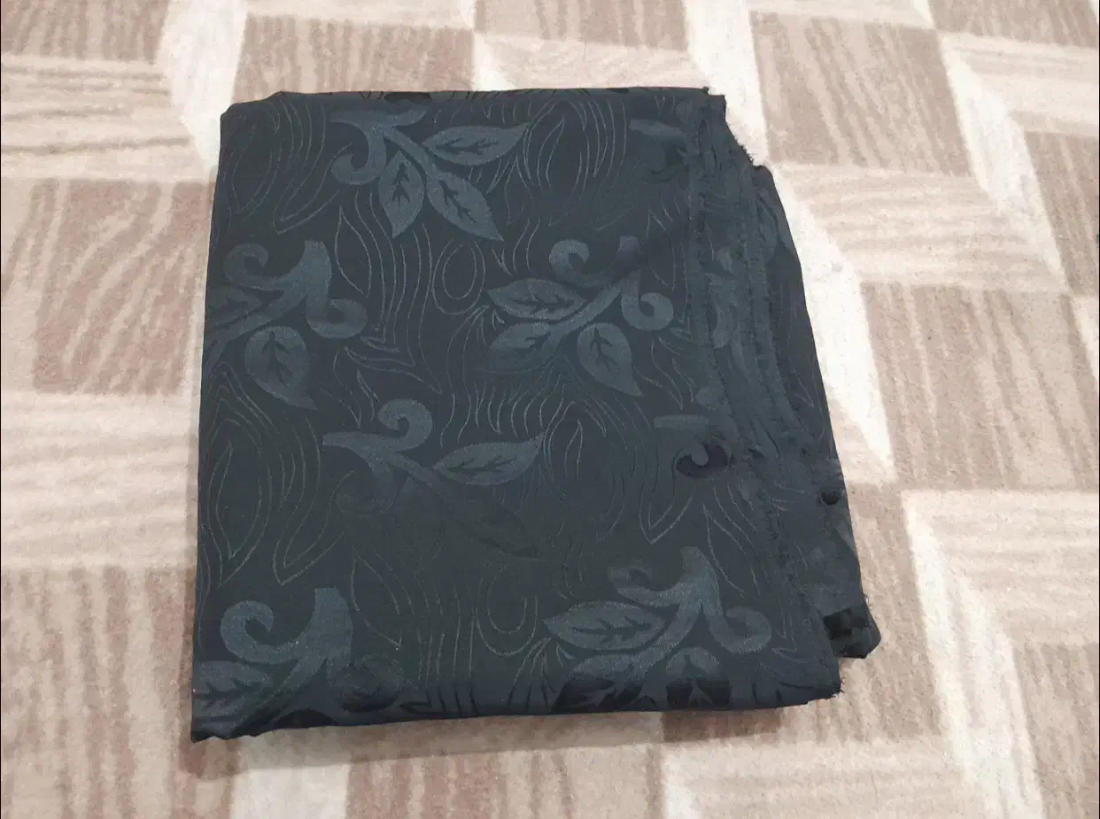 پارچه چادری|لباس|پاکدشت, پاکدشت (مامازند)|دیوار