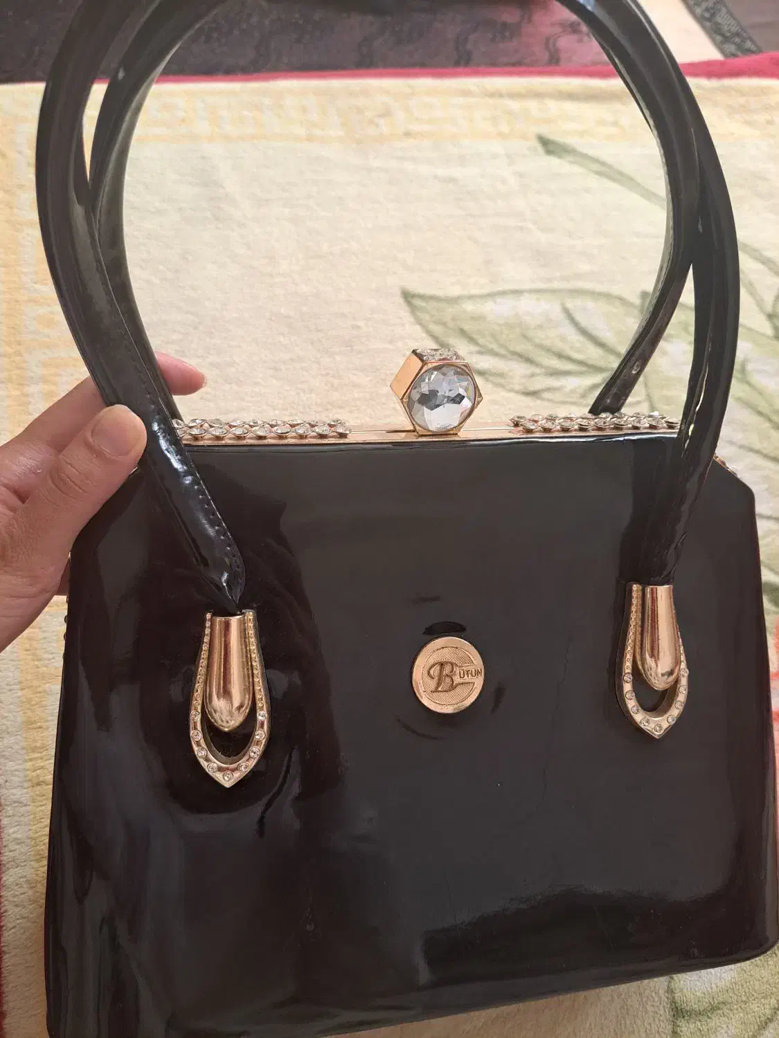 تعدادی کیف زنانه|کیف، کفش، کمربند|همدان, |دیوار