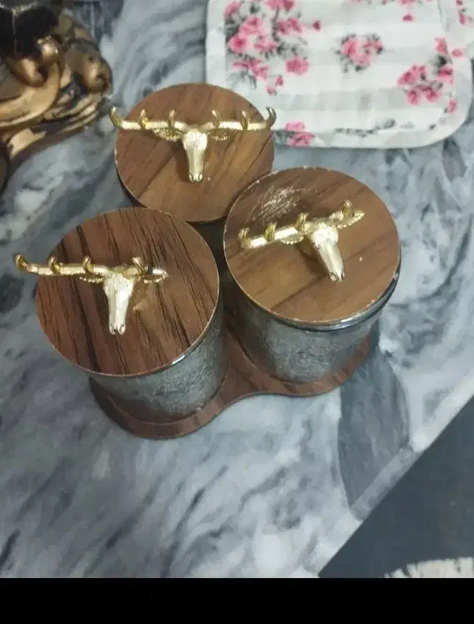 جاادویه طرح گوزن|ظروف نگهدارنده، پلاستیکی، یک‌بارمصرف|رشت, جانبازان|دیوار