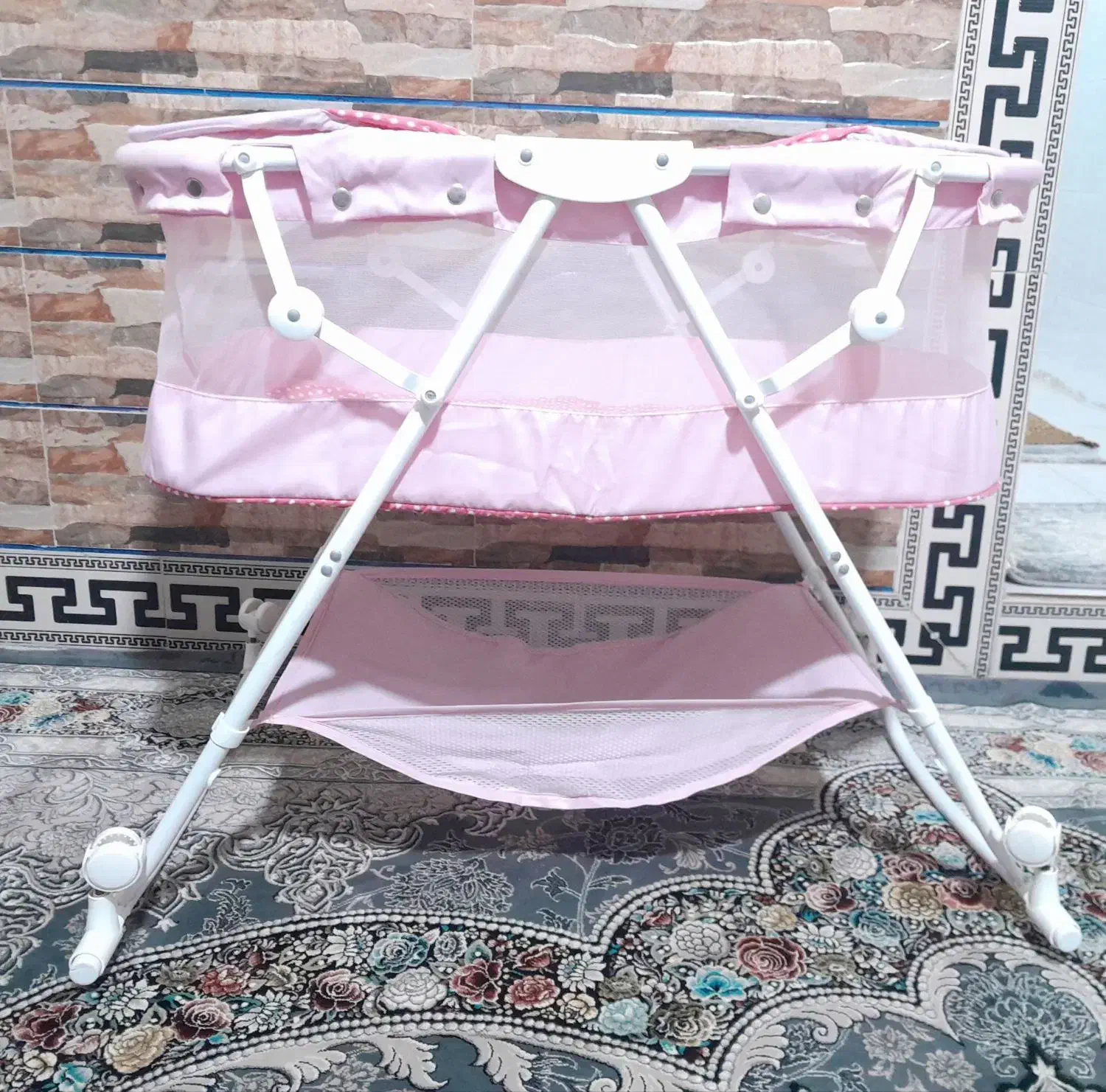 گهواره|تخت و صندلی بچه|نسیمشهر, |دیوار