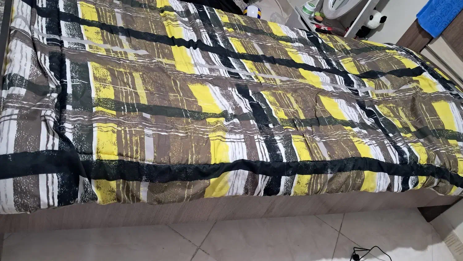 تخت و تشک نوجوان|تشک تختخواب|مبارکه, |دیوار