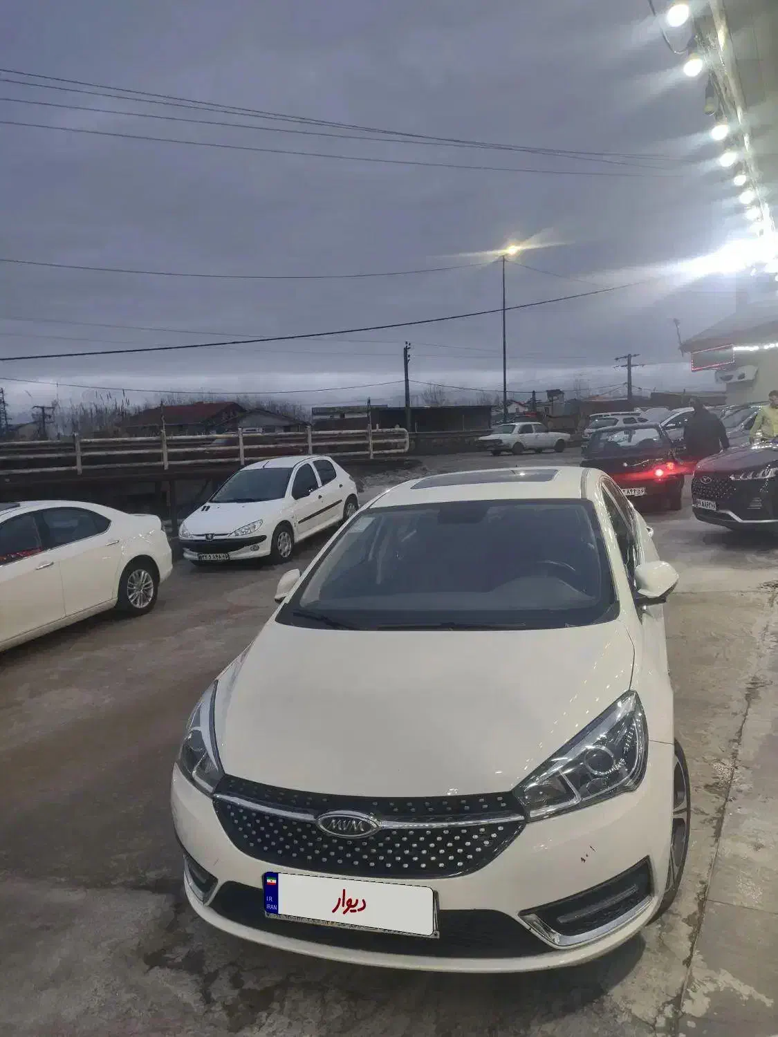 اریزو ۵ بی رنگ|خودرو سواری و وانت|زیباکنار, |دیوار