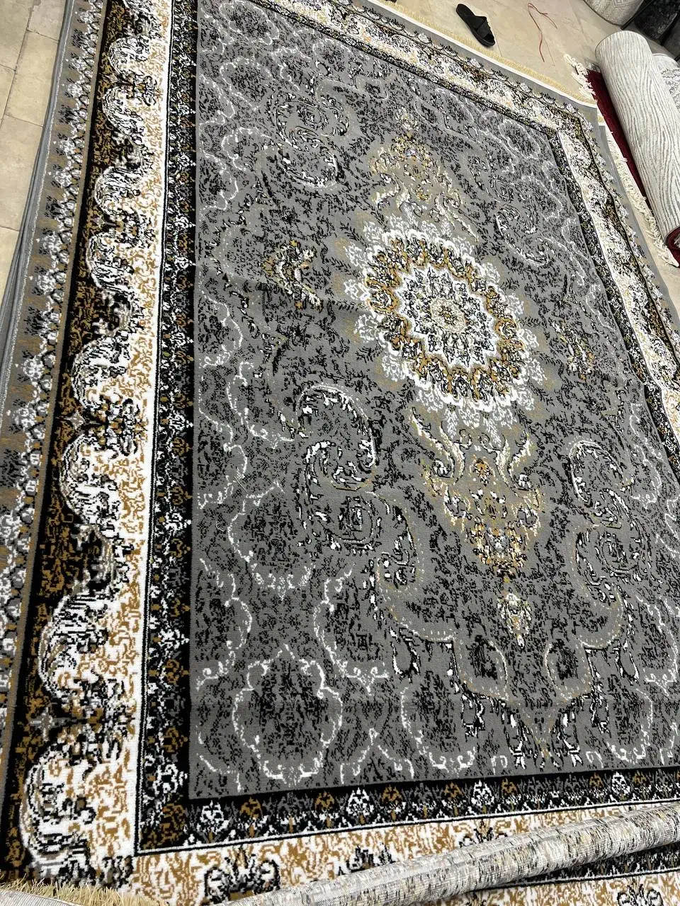 فرش اقتصادی|فرش|رباطکریم, رباطکریم|دیوار