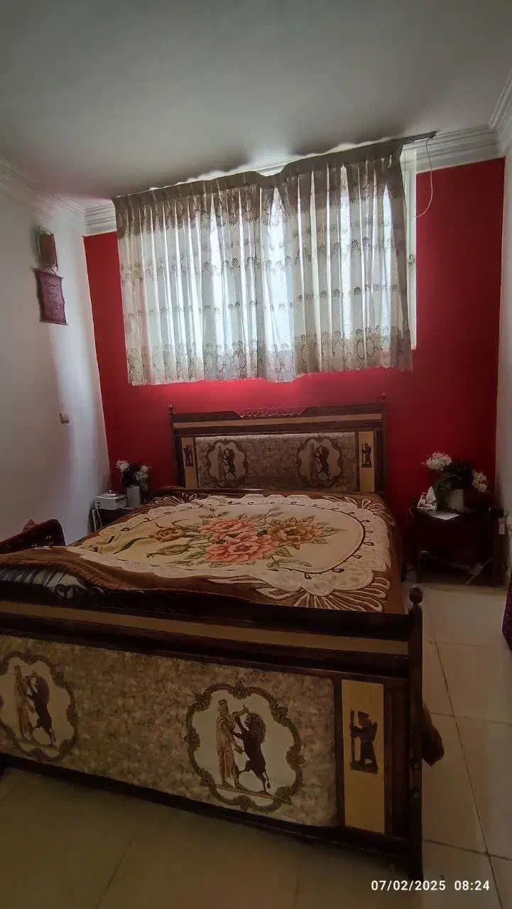 تخت کمد دراور بوفه میز تلفن جاکفشی فرفورژه تابلو|تخت و سرویس خواب|بیرجند, |دیوار