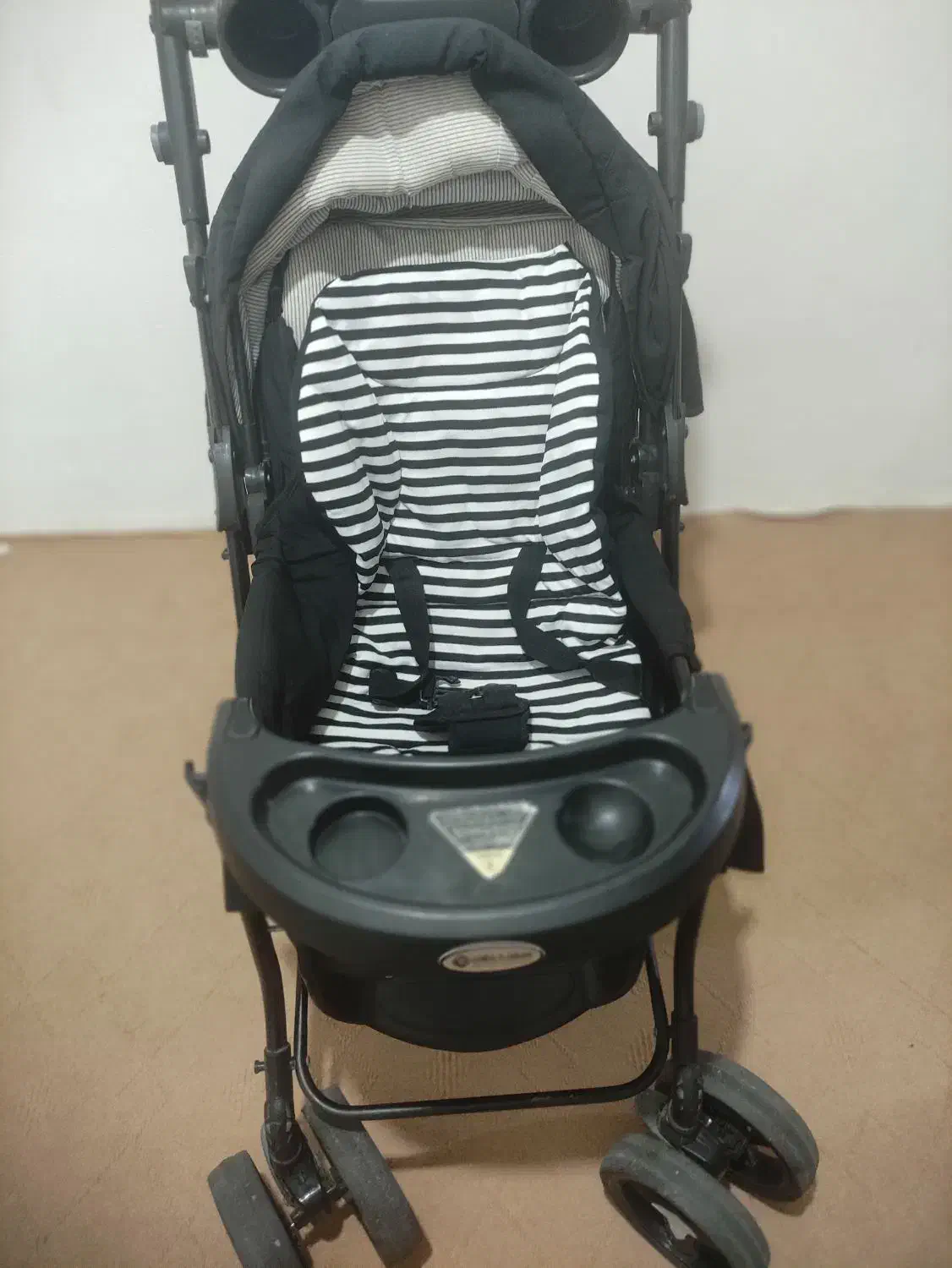 کالسکه|کالسکه و لوازم جانبی|شیروان (خراسان), |دیوار