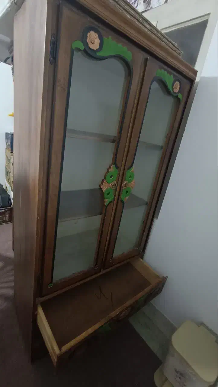 ویترین یا کتابخانه چوبی|بوفه، ویترین، کنسول|قم, عمار یاسر|دیوار