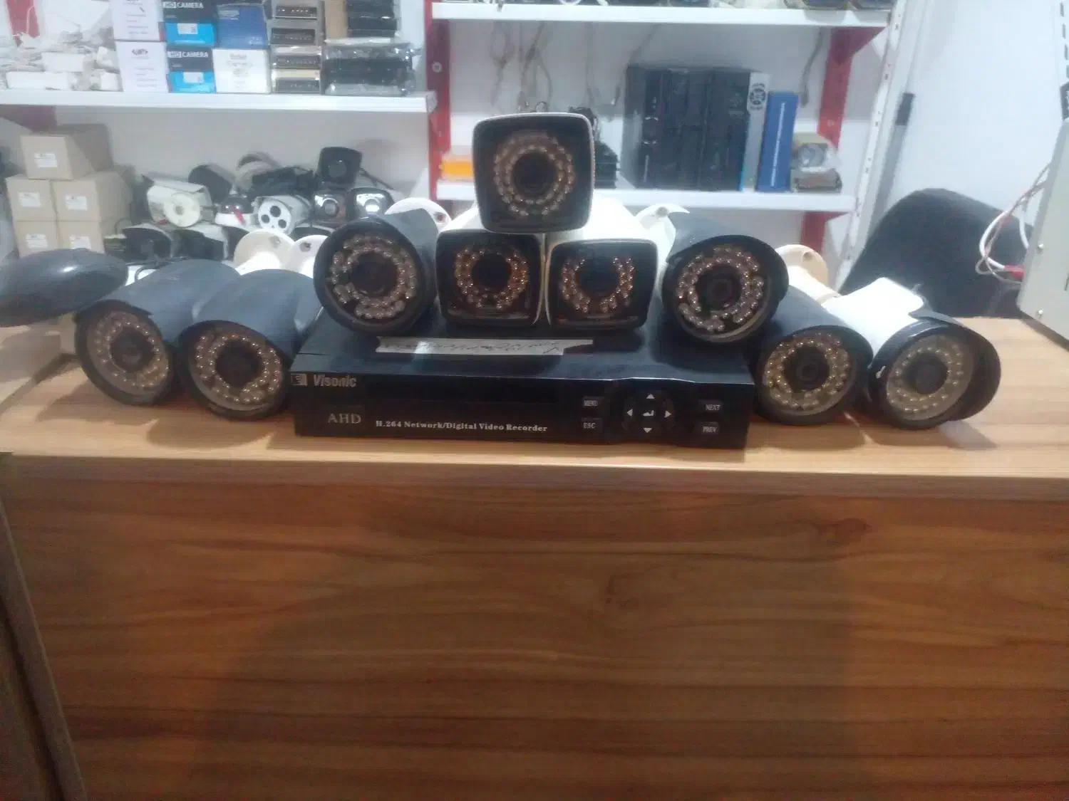 پک دوربین مداربسته هشت کانال کارکرده|دوربین مداربسته|قم, پامنار|دیوار