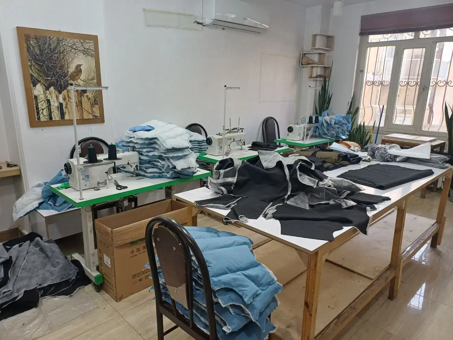 استخدام چرخکار خانم|استخدام صنعتی، فنی، مهندسی|هشتگرد, مدرس|دیوار