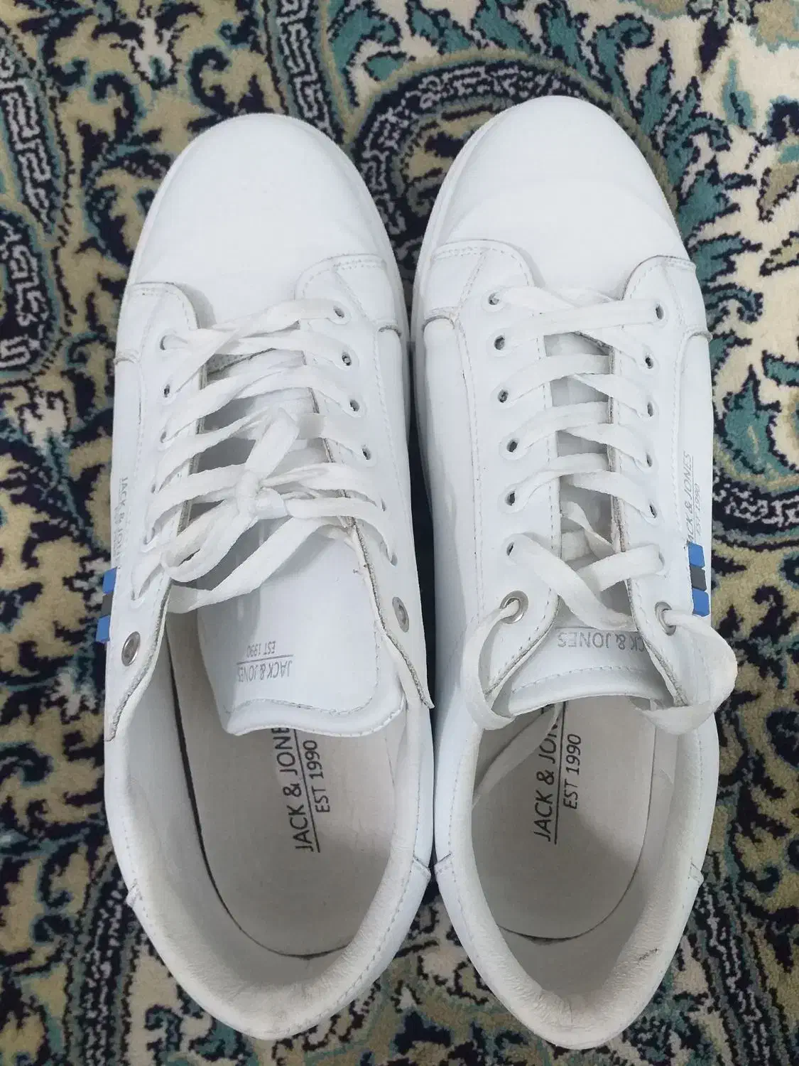 کفش سفید اسپرت مردانه برند جک اند جونز|کیف، کفش، کمربند|خمینی‌شهر, |دیوار