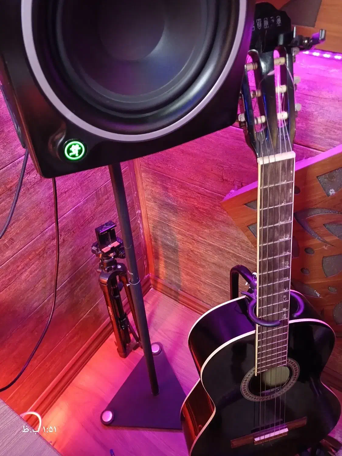 باند مانیتورینگ Mackie Mr6 Mk3|آلات موسیقی|تیکمه داش, |دیوار