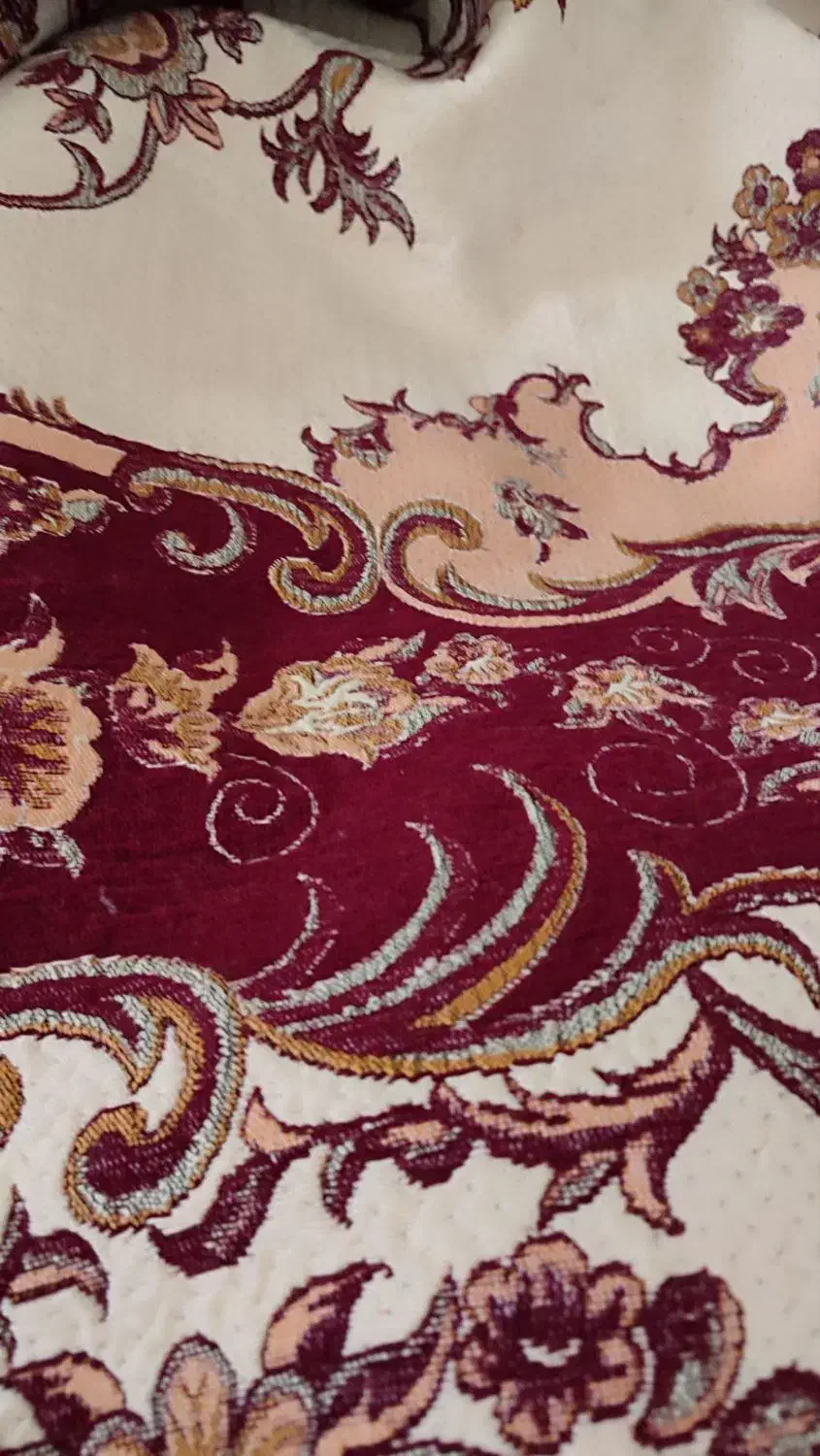 روفرشی ۹متری مخمل دورو زمینه زرشکی و کرم|روفرشی|ورامین, شهرک مدرس|دیوار