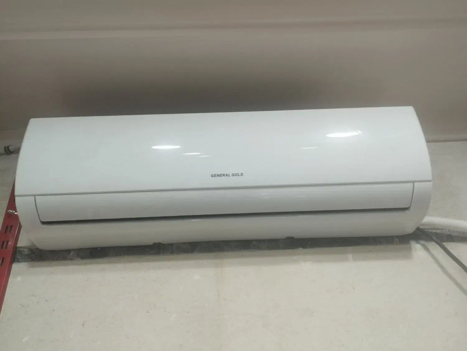 کولر گازی|کولر گازی و فنکوئل|ری, شهادت|دیوار