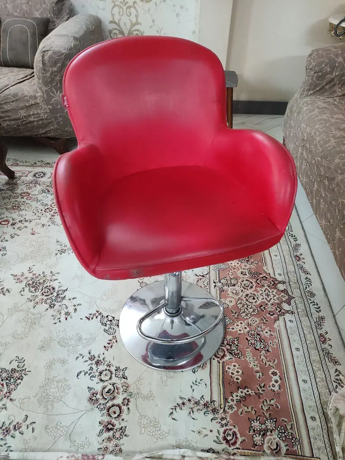 صندلی اپن|صندلی و نیمکت|مشهد, کلاهدوز|دیوار