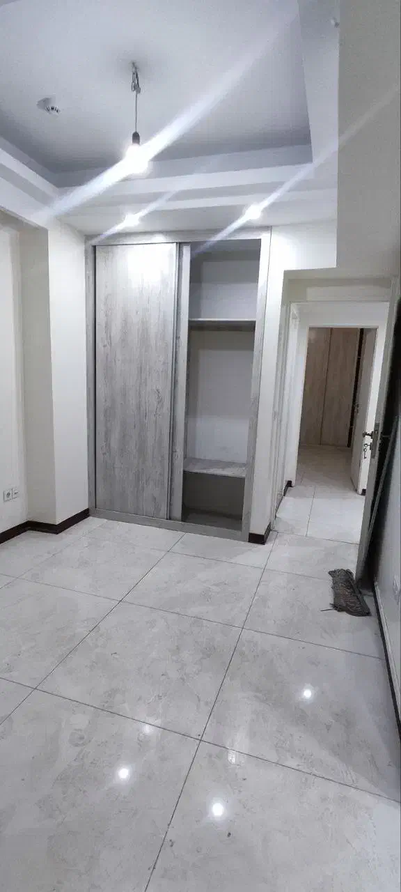 110 متر / 2 خواب/ دو پارکینگ/ تک واحدی