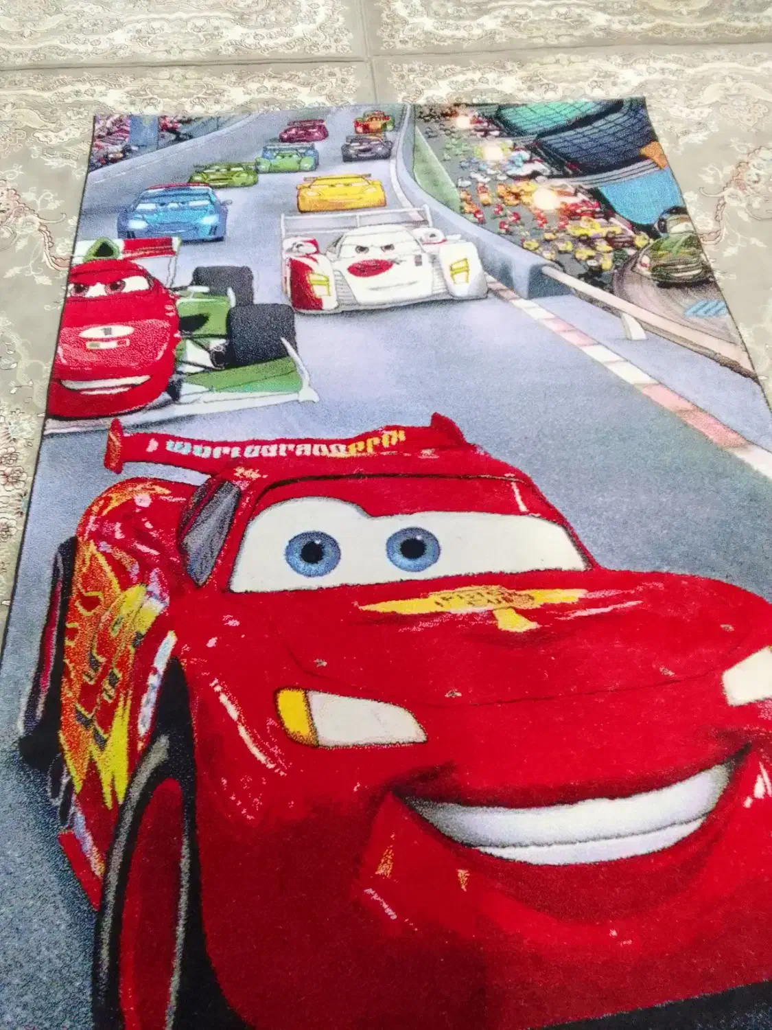 فرش پسرانه نو 1/80در 2/20|فرش|دهگلان, |دیوار