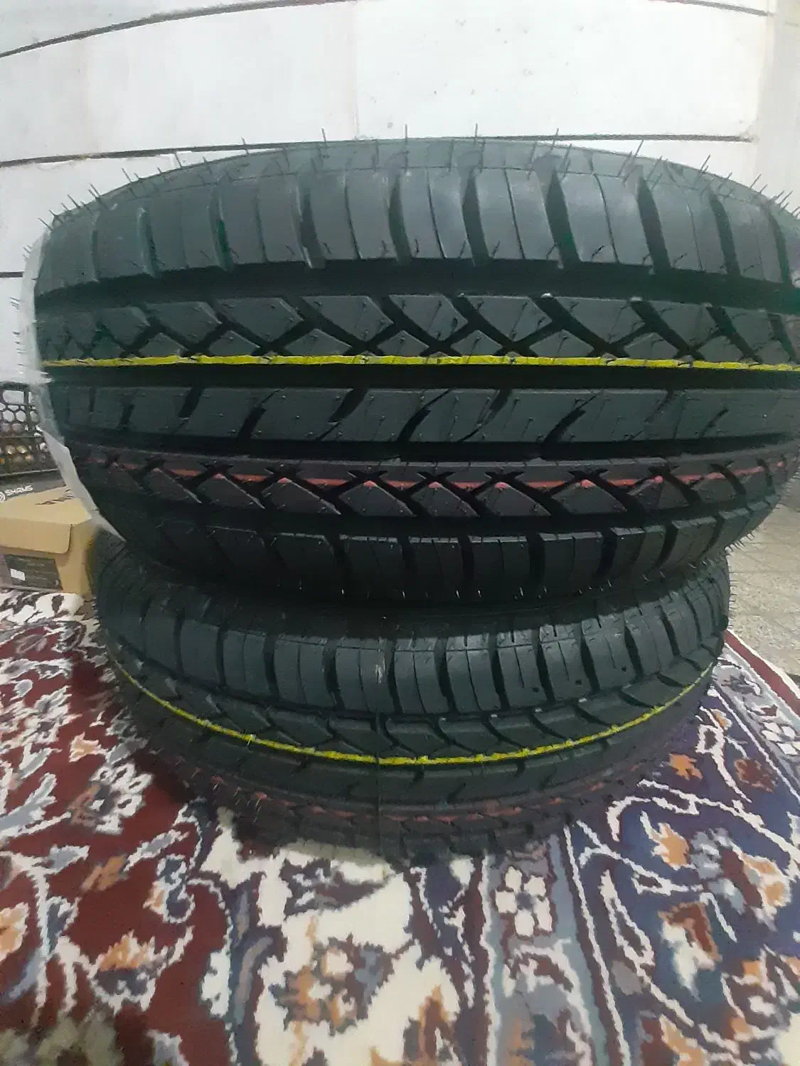 لاستیک پژو ساینا|قطعات یدکی و لوازم جانبی|ابهر, |دیوار