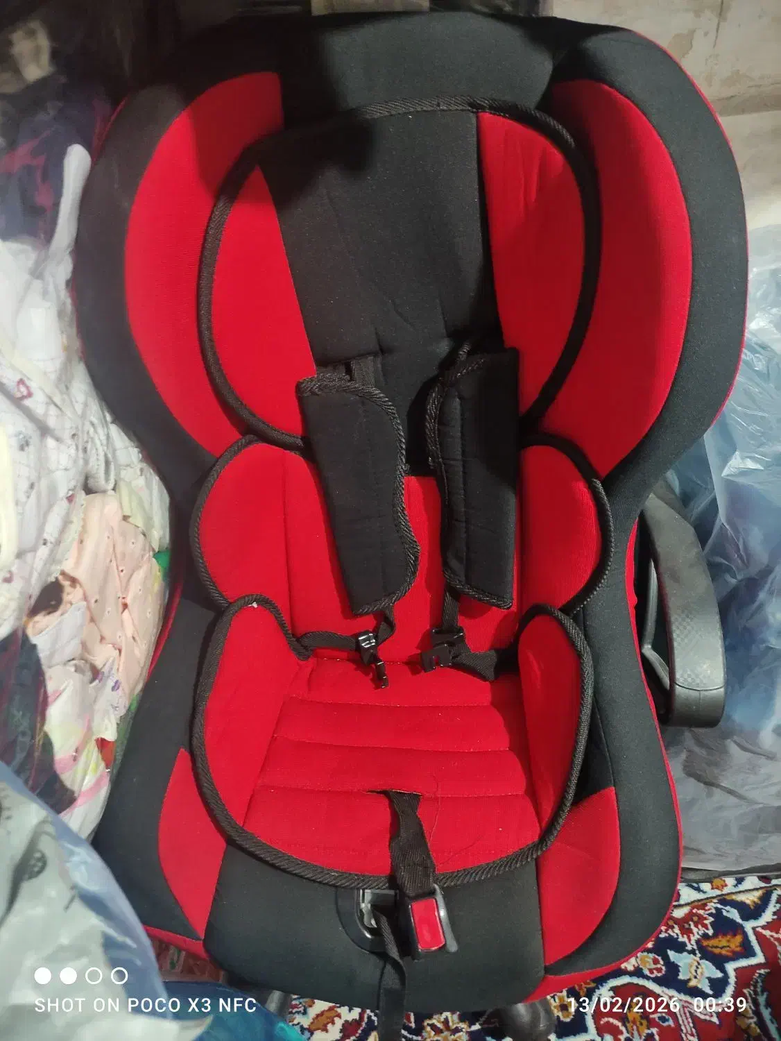 صندلی کودک|تخت و صندلی بچه|بیرجند, |دیوار