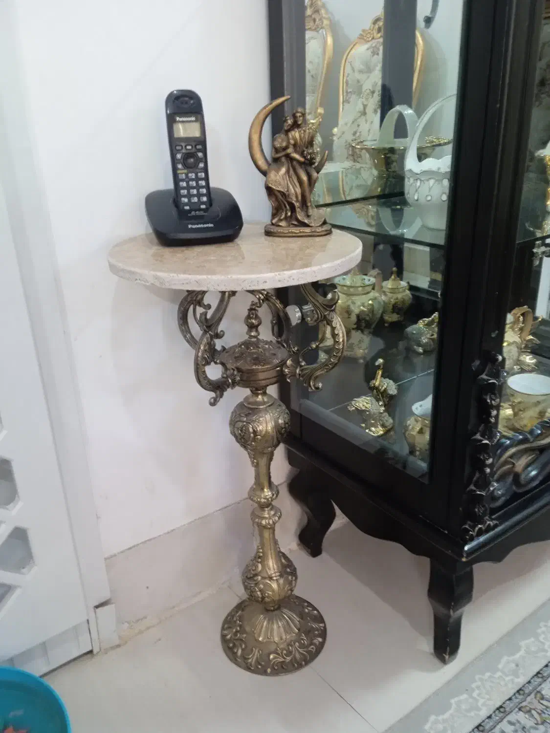 میز تلفن|میز تلفن|تربت‌حیدریه, کاشانی|دیوار