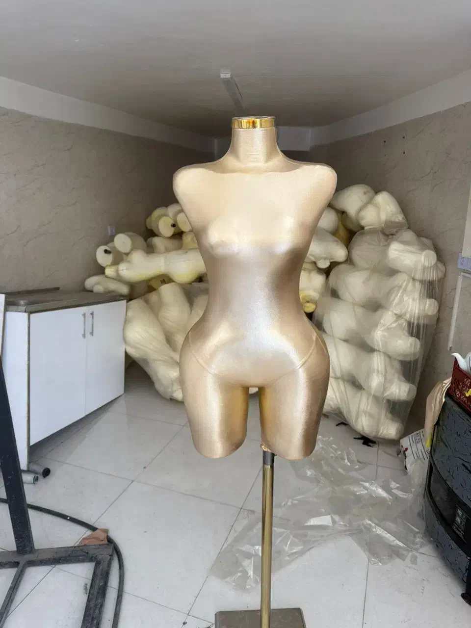 تولید کننده انواع مانکن فوم وپلاستیک|فروشگاه و مغازه|وحیدیه, |دیوار