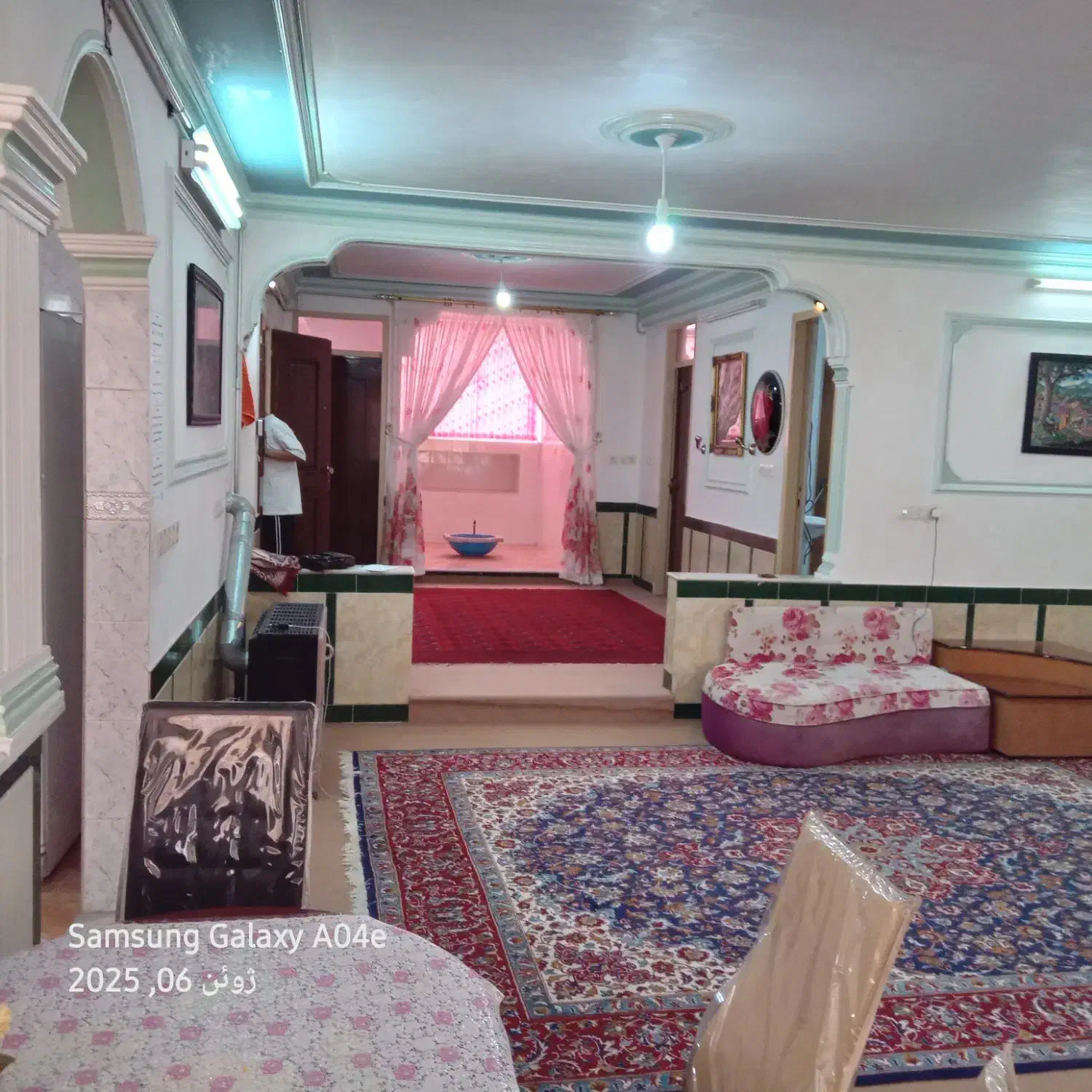 سوئیت اجاره ای روزانه کوتاه مدت ( توحیدشهر)|اجارهٔ کوتاه‌مدت آپارتمان و سوئیت|سبزوار, توحیدشهر|دیوار