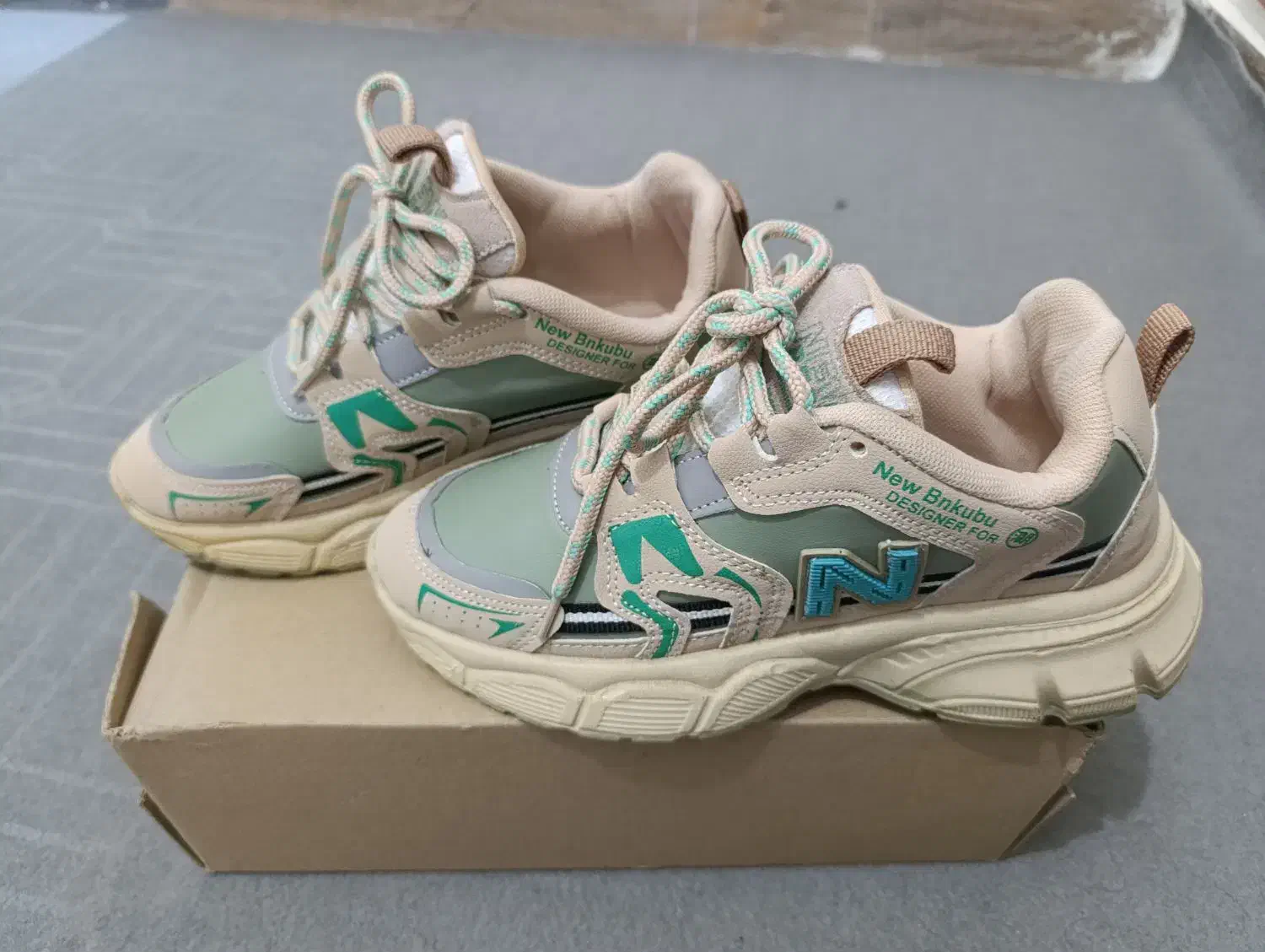 کتونی|کیف، کفش، کمربند|رباط‌کریم, نصیرشهر|دیوار