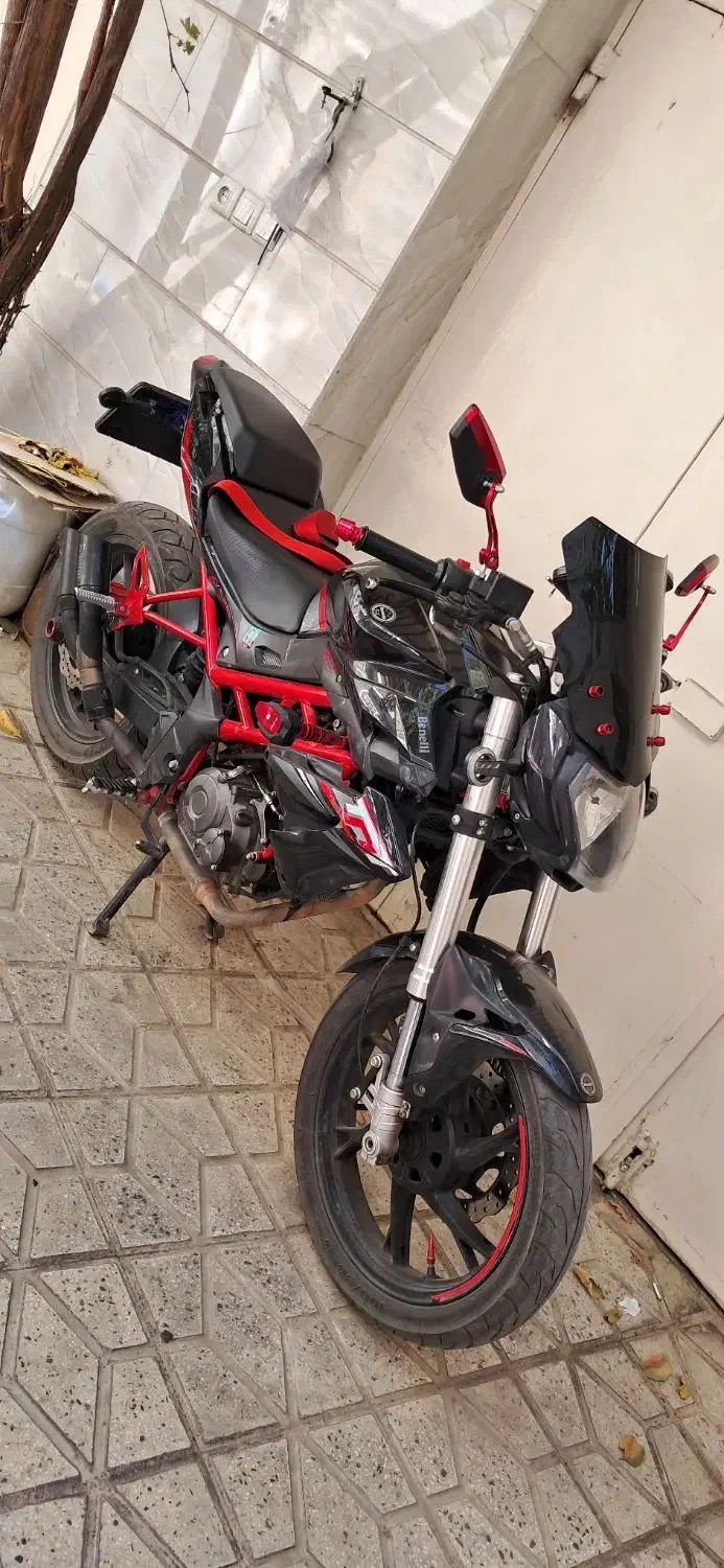 موتوربنلی 150نیوفیس|موتورسیکلت|بروجرد, |دیوار