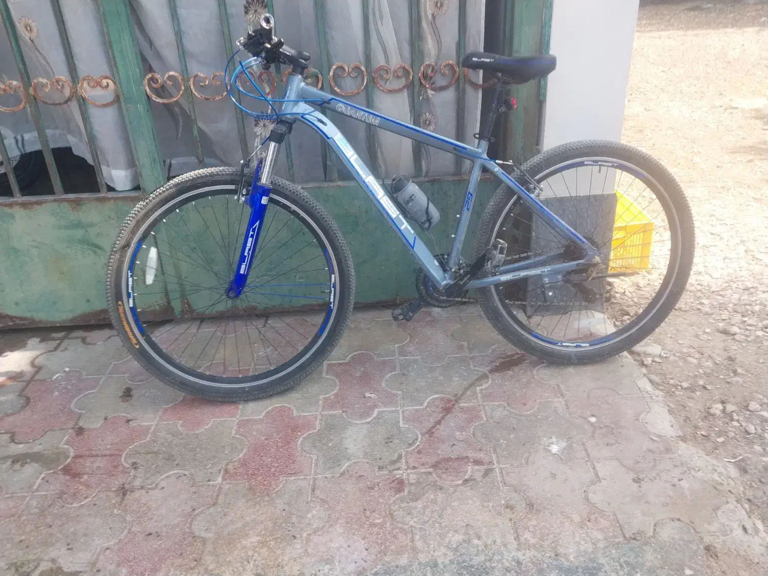 دوچرخه دنده ای در حد نو لاستیک ۹۵ درصد تمیز|دوچرخه، اسکیت، اسکوتر|فرح آباد, |دیوار