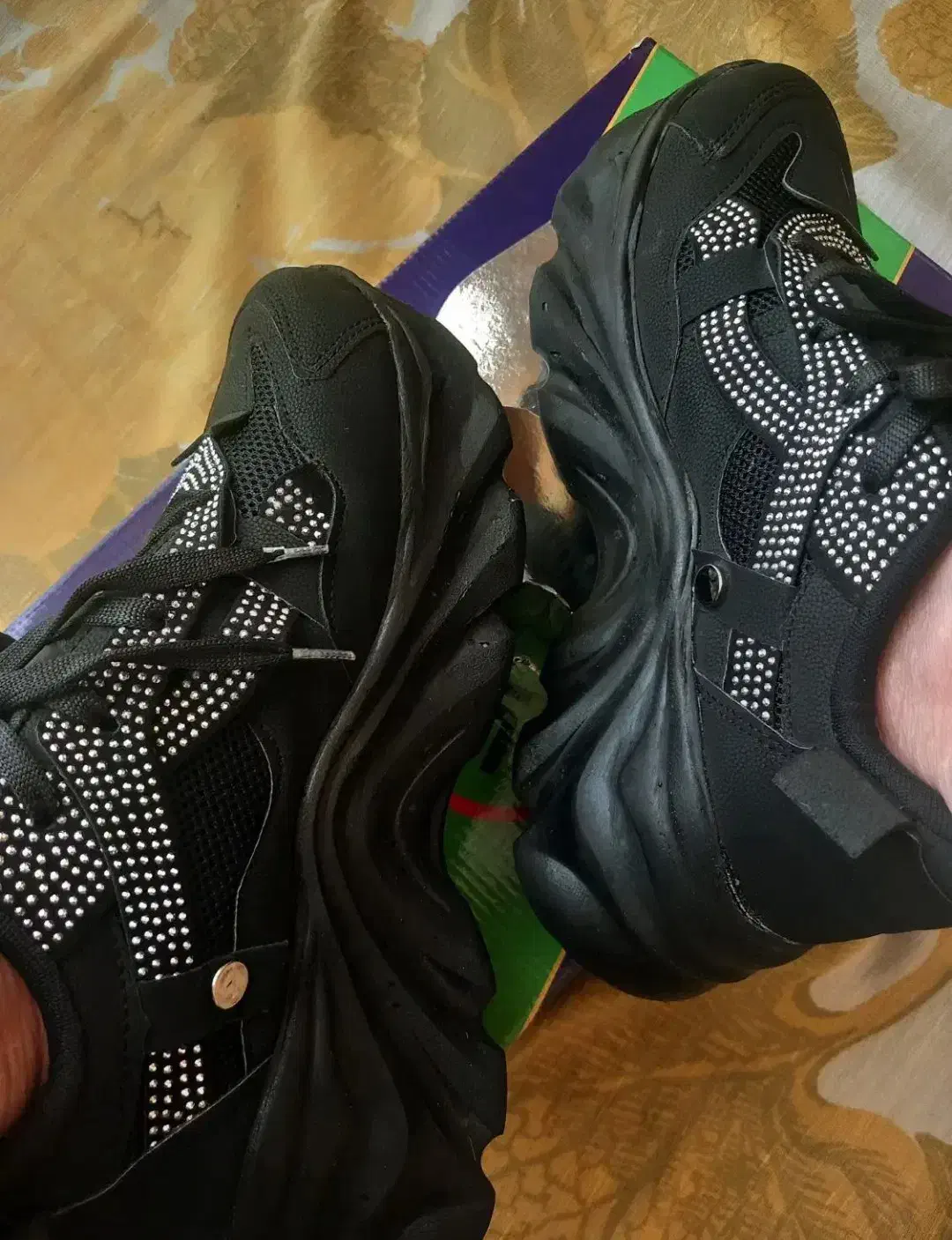 انواع کفش اسپورت و صندل روفرش و کبف|کیف، کفش، کمربند|تبریز, |دیوار