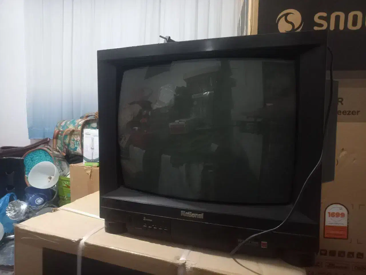 تلویزیون ناسیوتال قدیمی|تلویزیون و پروژکتور|بوشهر, |دیوار