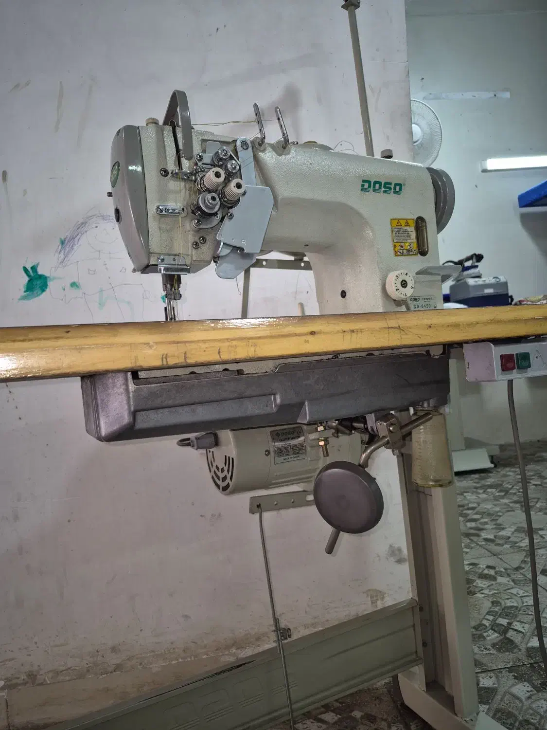 چرخ خیاطی صنعتی دوماکو استپ دار ماکو ریز|چرخ خیاطی و ریسندگی|تهران, سجاد|دیوار